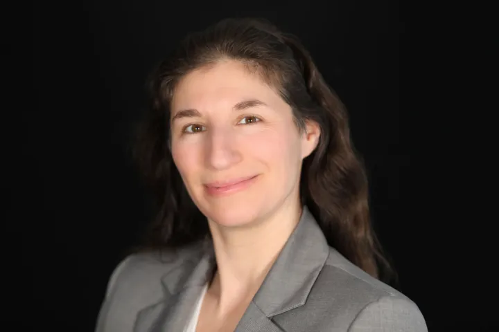 Cari Zorns
